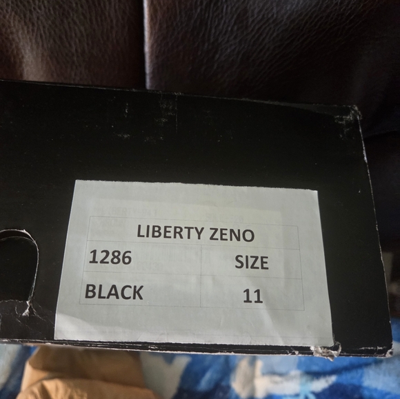 LIBERTYZANO MENS CLOSED TOE SANDALS 11 BLACK - Picture 3 of 13